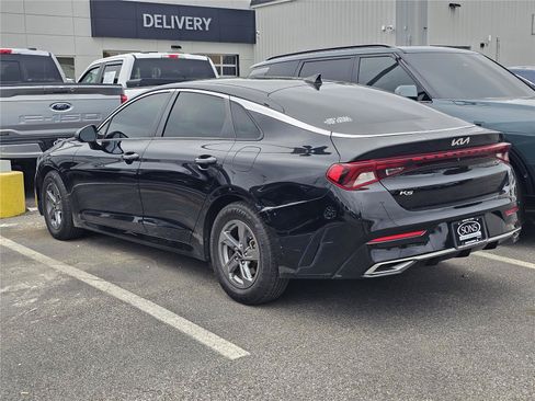 Used 2022 Kia K5 LXS FWD image 11