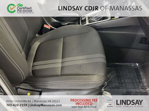 Used 2024 Hyundai Venue SEL image 13