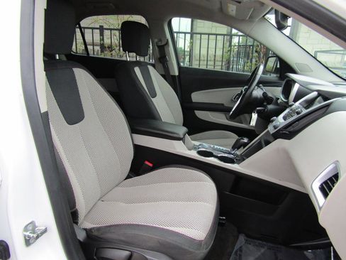 Used 2016 Chevrolet Equinox LT w/ Convenience Package FWD image 11