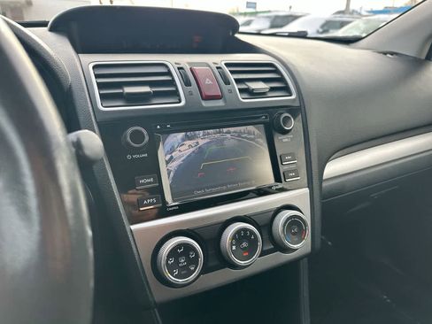 Used 2017 Subaru Crosstrek 2.0i Premium w/ Moonroof Package image 32