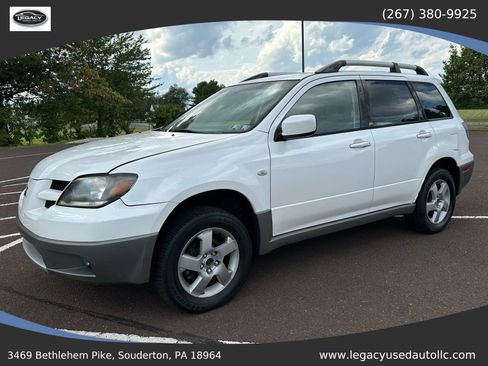 Used 2003 Mitsubishi Outlander XLS image 2
