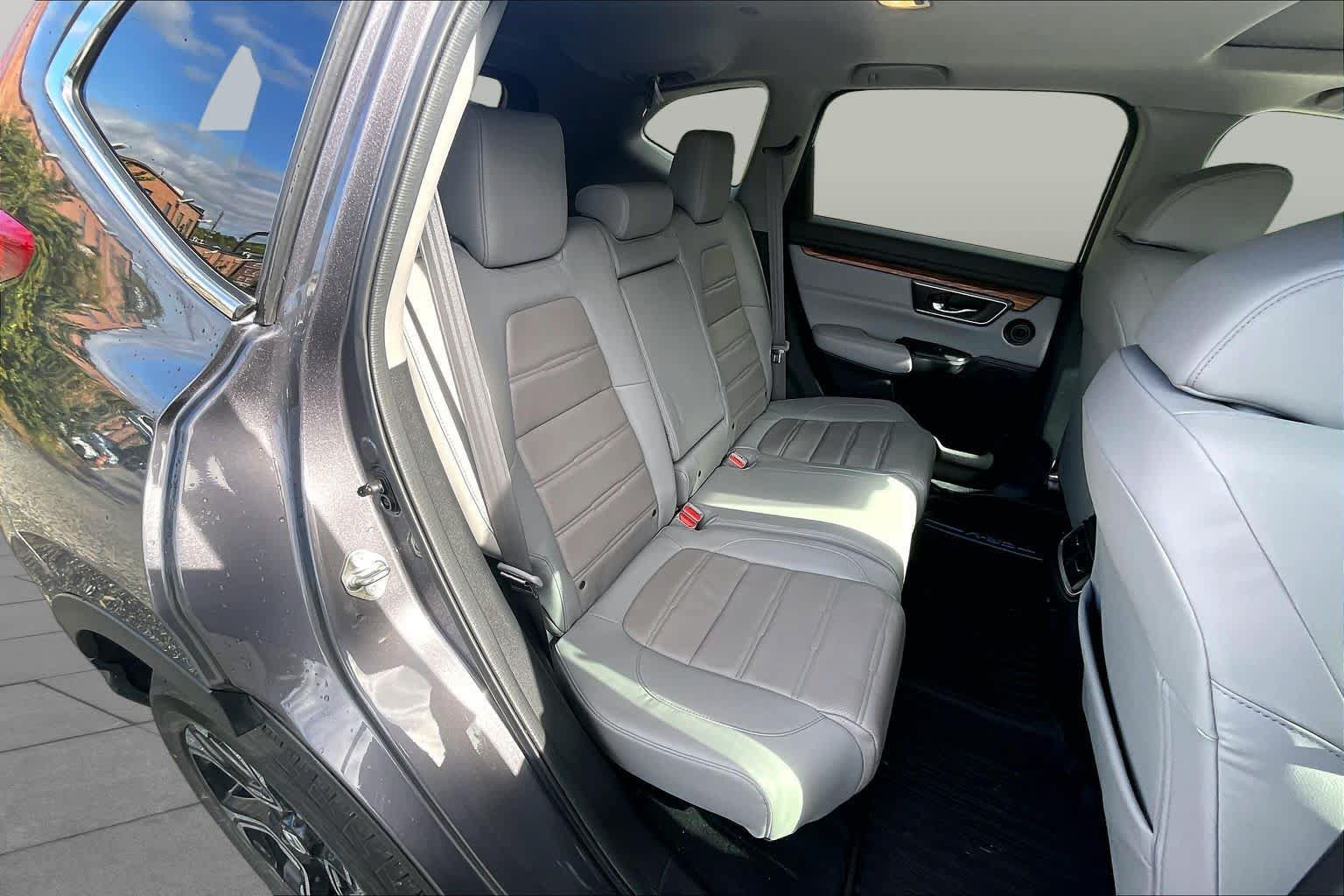 Used 2018 Honda CR-V Touring image 21