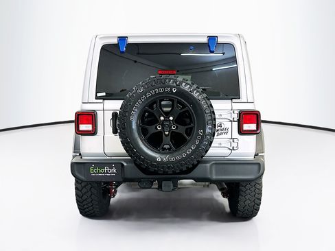 Used 2022 Jeep Wrangler Unlimited Sport AWD/4WD image 7