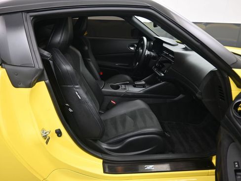Used 2023 Nissan Z Performance w/ Floor Mat Package (L93) image 33