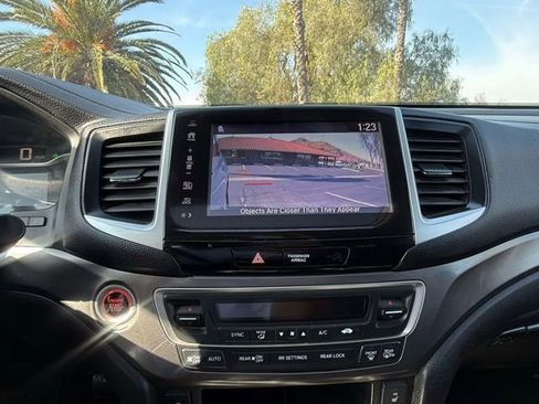 Used 2018 Honda Pilot EX-L image 27