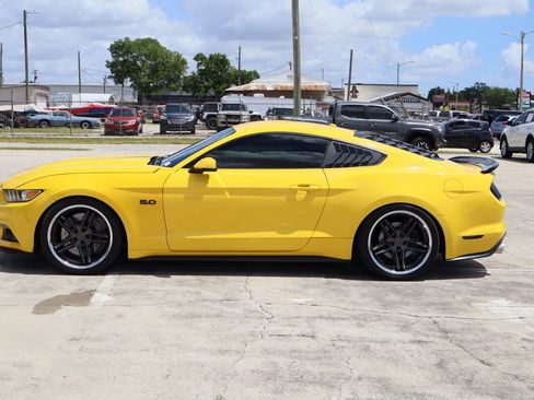 Used 2015 Ford Mustang GT Premium w/ GT Performance Package image 5