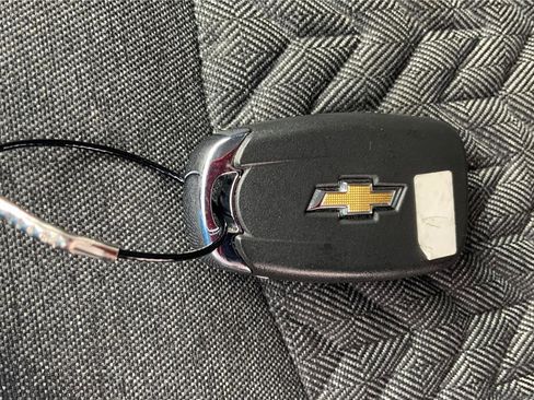 Used 2024 Chevrolet Equinox LT AWD/4WD image 36