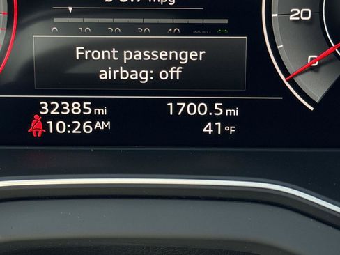 Used 2023 Audi Q5 2.0T Premium Plus w/ Premium Plus Package AWD/4WD image 21