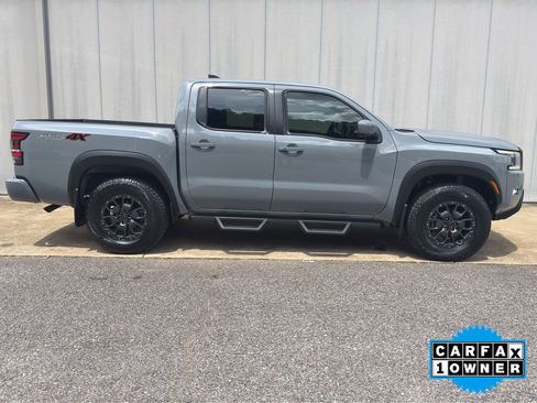 Used 2023 Nissan Frontier PRO-4X w/ Pro Convenience Package AWD/4WD image 2