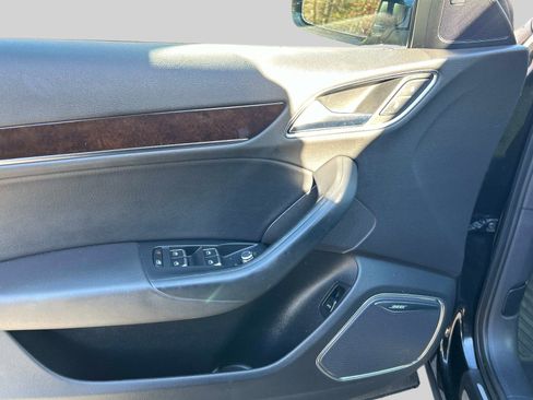 Used 2015 Audi Q3 2.0T Prestige image 20