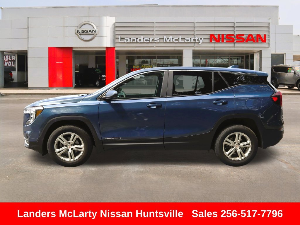 Used 2024 GMC Terrain SLE AWD/4WD image 8