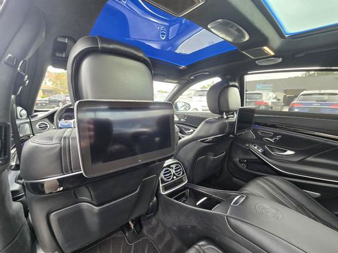 Used 2018 Mercedes-Benz S 63 AMG S 4MATIC Sedan image 14