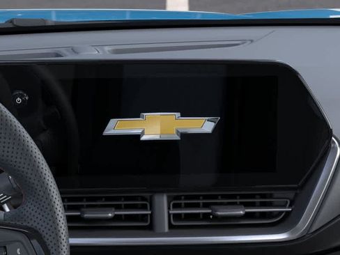 New 2026 Chevrolet Trax RS w/ Sunroof Package FWD image 20