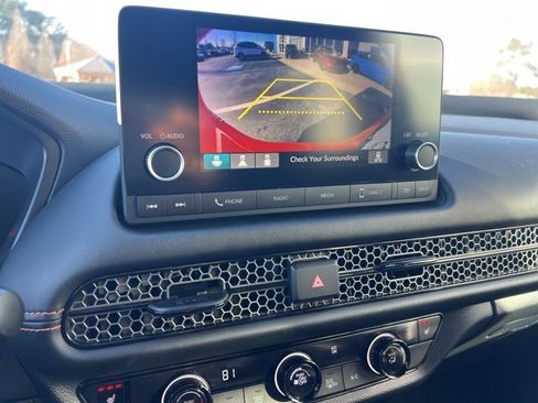 Certified 2023 Honda HR-V Sport image 18