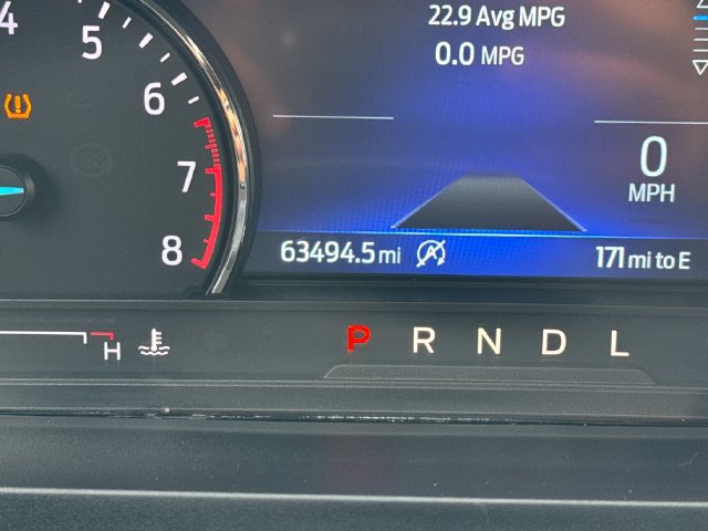 Used 2021 Ford Explorer XLT w/ Equipment Group 202A AWD/4WD image 17