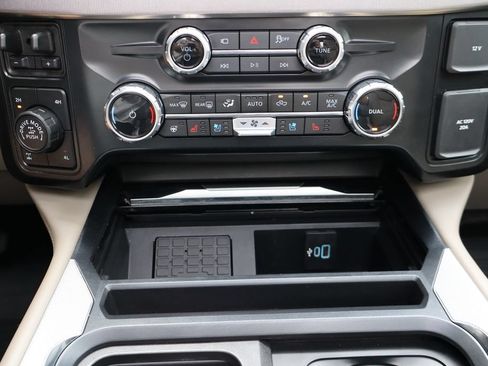 Used 2026 Ford F350 Platinum w/ Platinum Plus Package AWD/4WD image 10