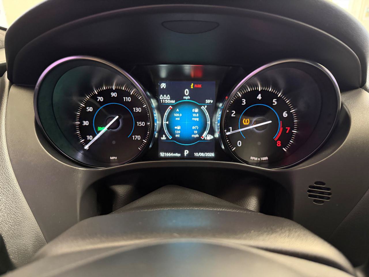 Used 2019 Jaguar F-PACE Premium AWD/4WD image 35