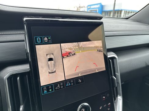 New 2026 GMC Acadia Elevation image 21