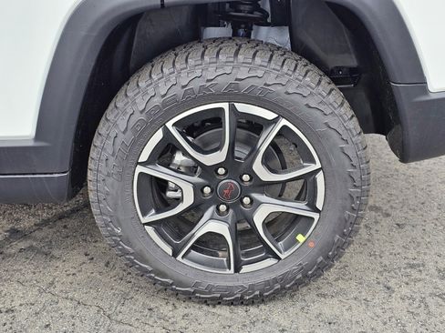 New 2026 Jeep Compass Trailhawk image 7