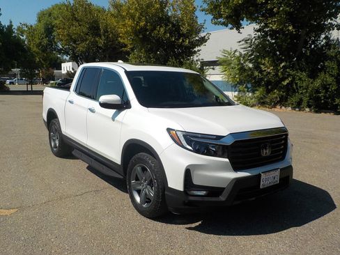 Used 2022 Honda Ridgeline RTL-E image 3