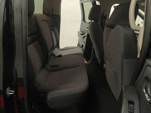 Used 2023 Nissan Frontier SV AWD/4WD image 37