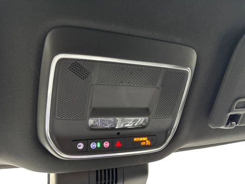 Used 2024 GMC Sierra EV Denali AWD/4WD image 79