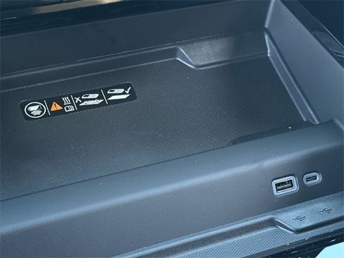 New 2026 Chevrolet Tahoe High Country image 18