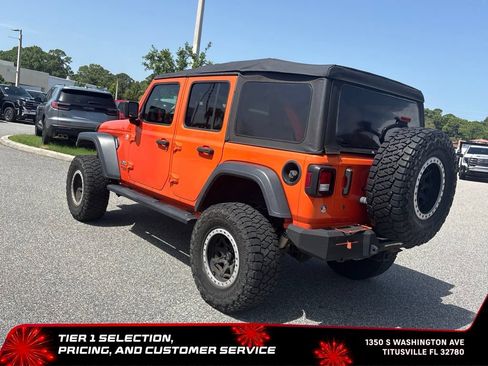 Used 2018 Jeep Wrangler Unlimited Sport AWD/4WD image 3