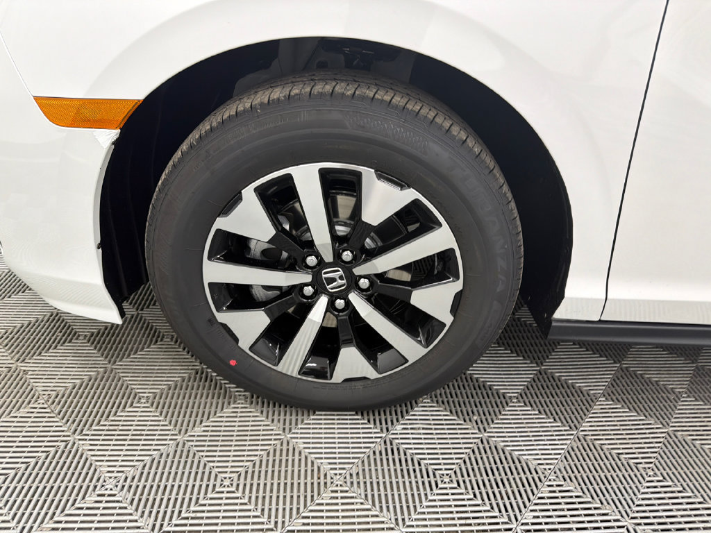 New 2027 Honda Odyssey EX-L image 13
