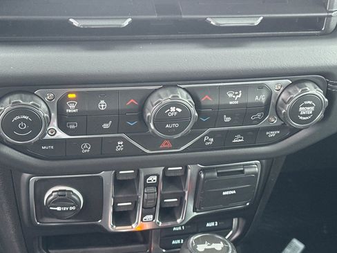 New 2026 Jeep Wrangler Sahara image 26