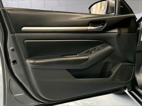 Certified 2022 Nissan Altima 2.5 SV image 25