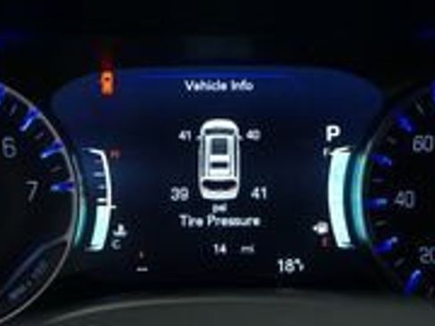 New 2026 Chrysler Voyager LX FWD image 33