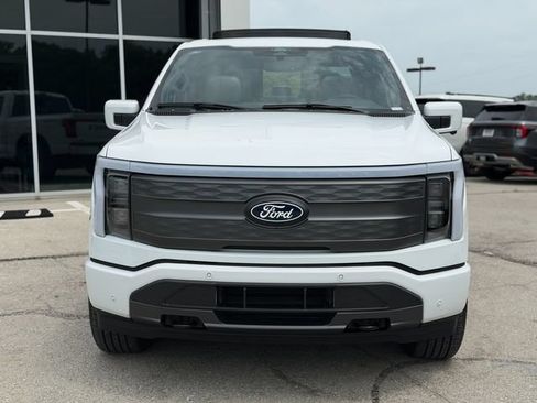 Used 2025 Ford F150 Lightning Lariat AWD/4WD image 2