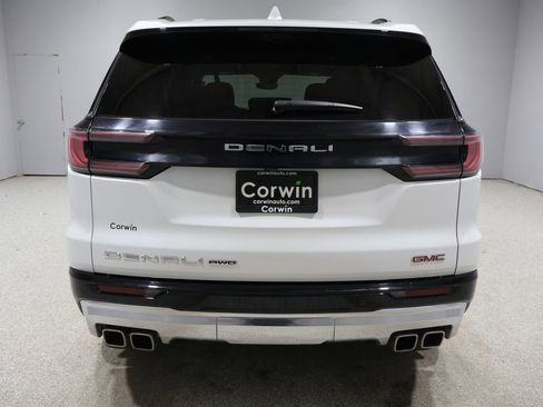 Used 2025 GMC Acadia Denali w/ Super Cruise Package AWD/4WD image 3