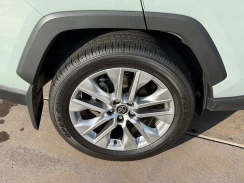 Used 2023 Toyota RAV4 XLE Premium AWD/4WD image 7