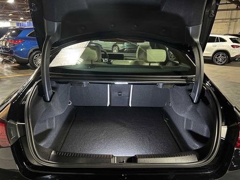 Certified 2025 Mercedes-Benz CLA 250 4MATIC image 17