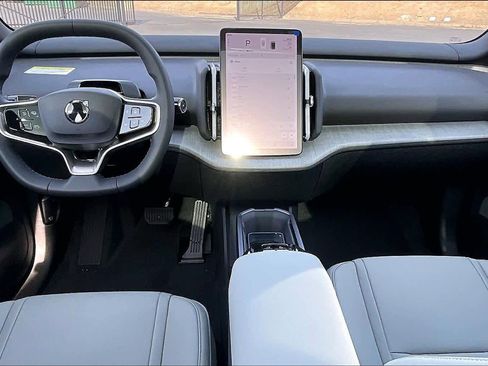 New 2026 Volvo EX30 Plus image 7