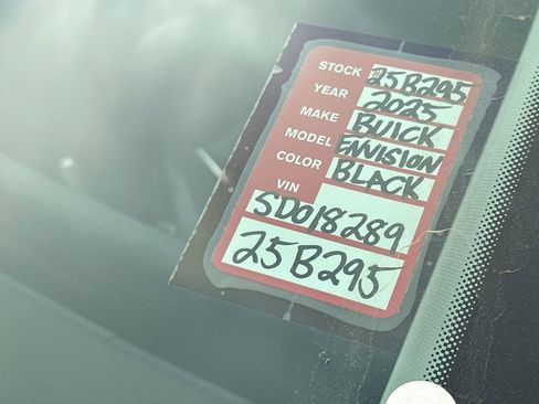 New 2025 Buick Envision Avenir image 26