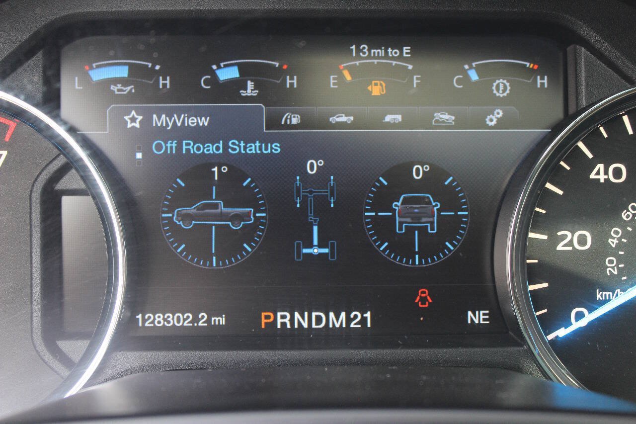 Used 2015 Ford F150 Lariat AWD/4WD image 21