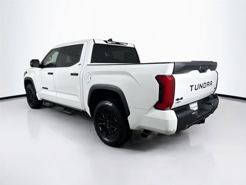 Used 2023 Toyota Tundra SR5 w/ SR5 Convenience Package AWD/4WD image 12