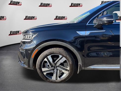 Certified 2023 Kia Sorento SX Prestige image 12