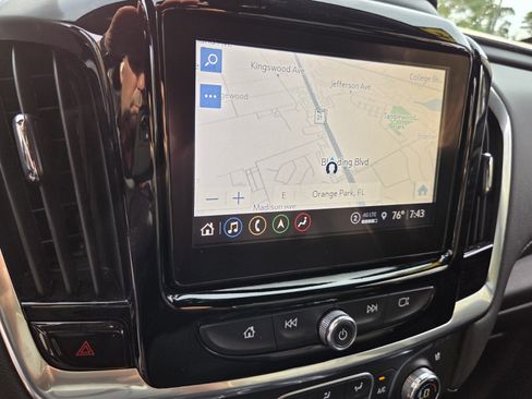 Certified 2023 Chevrolet Traverse Premier w/ Redline Edition FWD image 27
