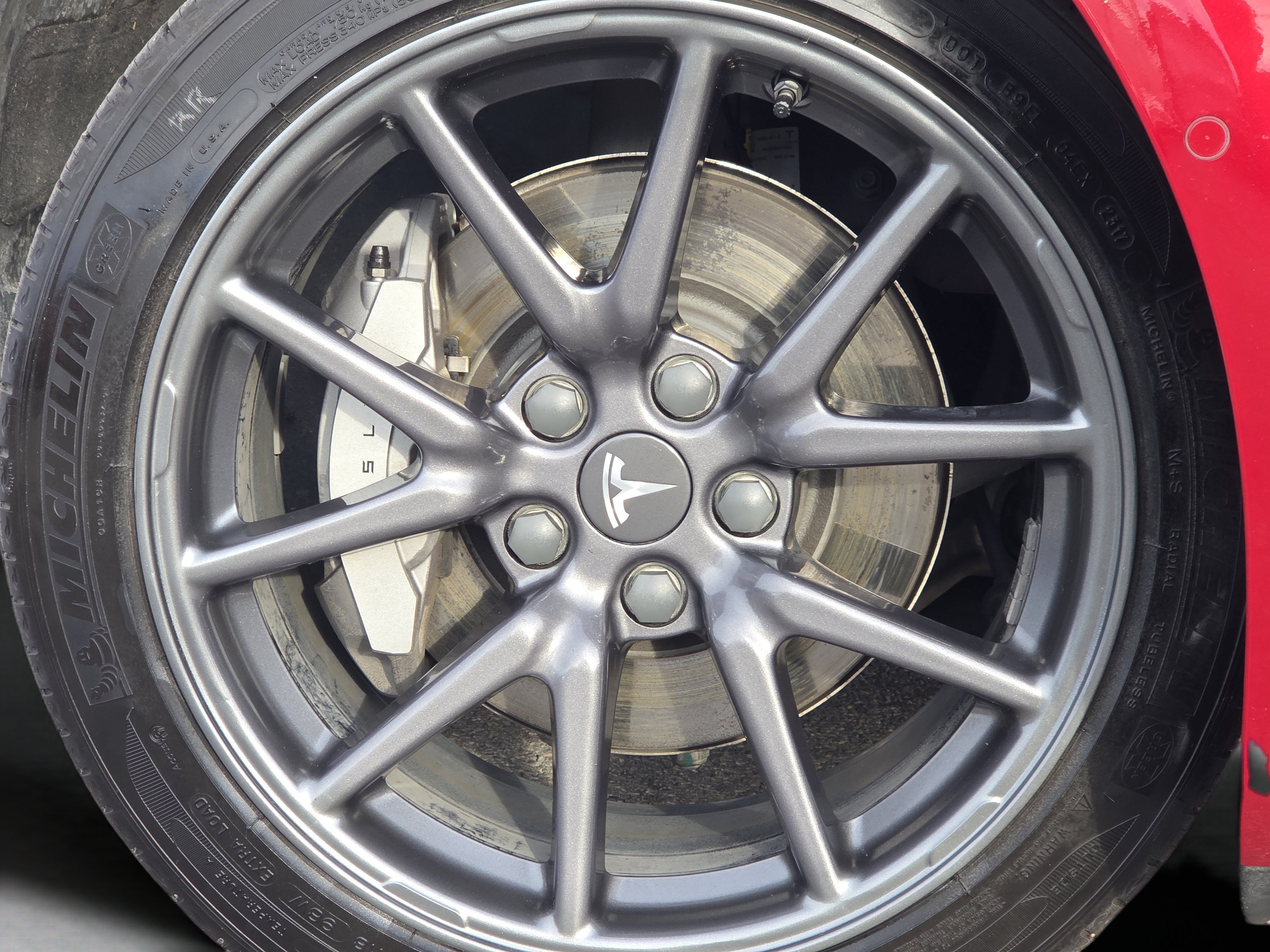 Used 2018 Tesla Model 3 RWD image 16