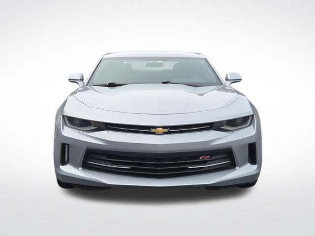 Used 2018 Chevrolet Camaro LT w/ RS Package RWD image 3