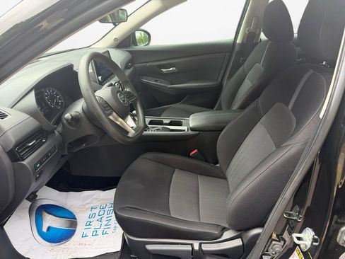 Certified 2023 Nissan Sentra SV FWD image 11