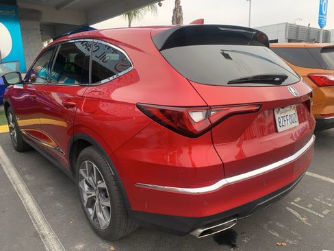 Used 2022 Acura MDX FWD w/ Technology Package image 3