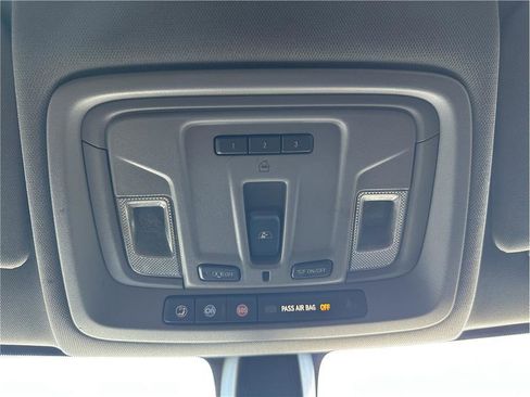 Used 2020 GMC Sierra 1500 Elevation w/ Elevation Value Package image 27