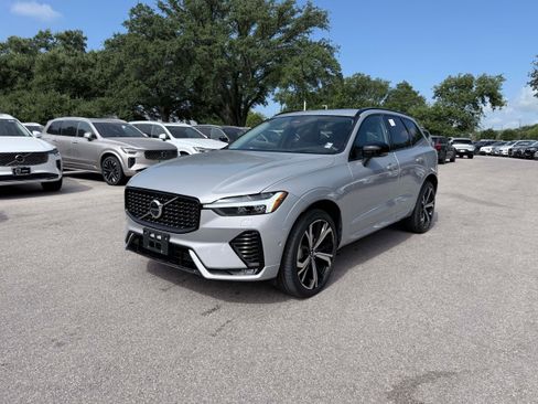 Certified 2024 Volvo XC60 B5 Ultimate w/ Protection Package Premier AWD/4WD image 2