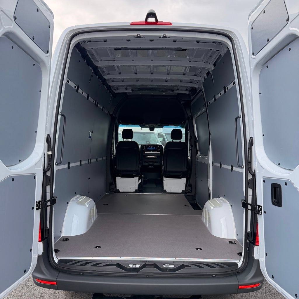 New 2026 Mercedes-Benz Sprinter 2500 image 22