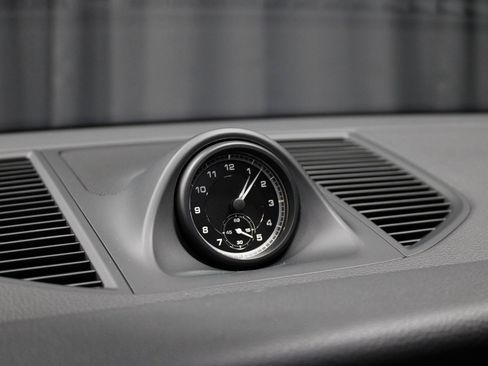 New 2026 Porsche Macan image 34